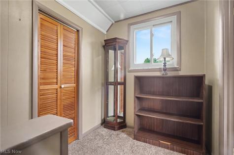 806 Tallkron Drive Akron OH 44305