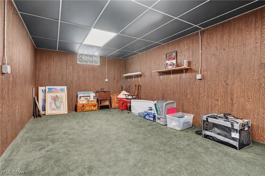 806 Tallkron Drive Akron OH 44305