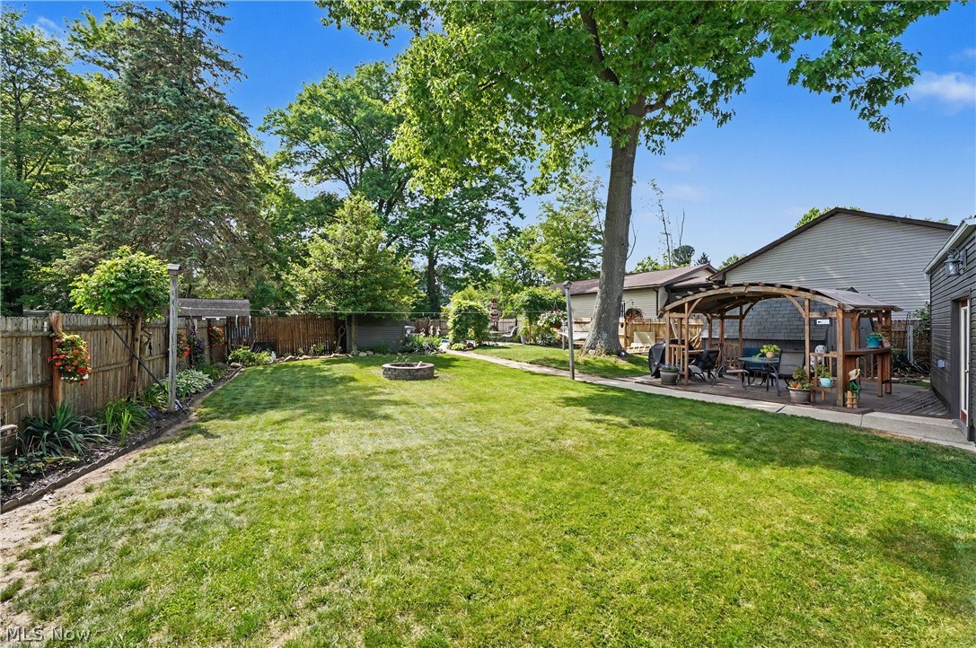806 Tallkron Drive Akron OH 44305