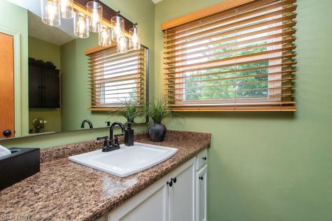 4611 Basswood Oval Brunswick OH 44212