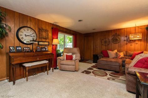 4611 Basswood Oval Brunswick OH 44212