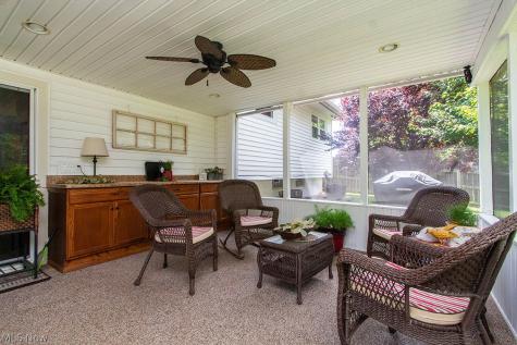4611 Basswood Oval Brunswick OH 44212