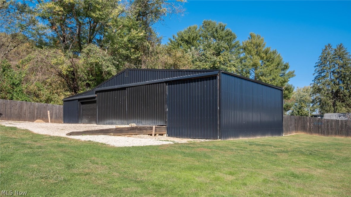 6603 N State Route 669 NW Mcconnelsville OH 43756