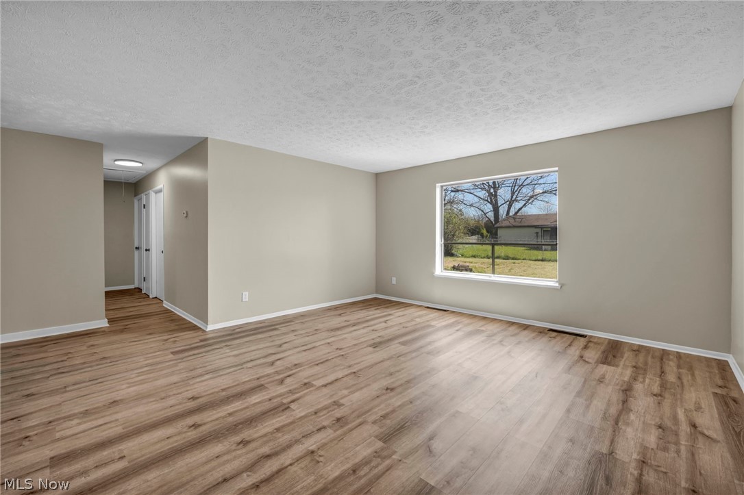 5863 Kimberly Drive Bedford Heights OH 44146