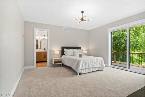 2203 S Medina Line Road Wadsworth OH 44281