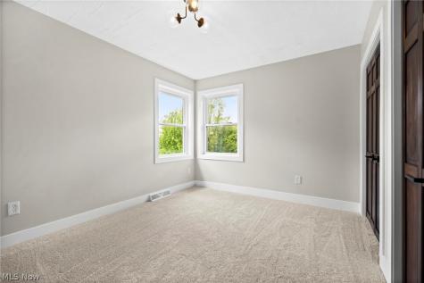 2203 S Medina Line Road Wadsworth OH 44281