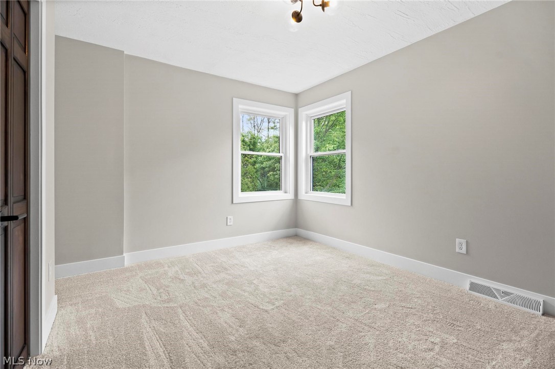 2203 S Medina Line Road Wadsworth OH 44281