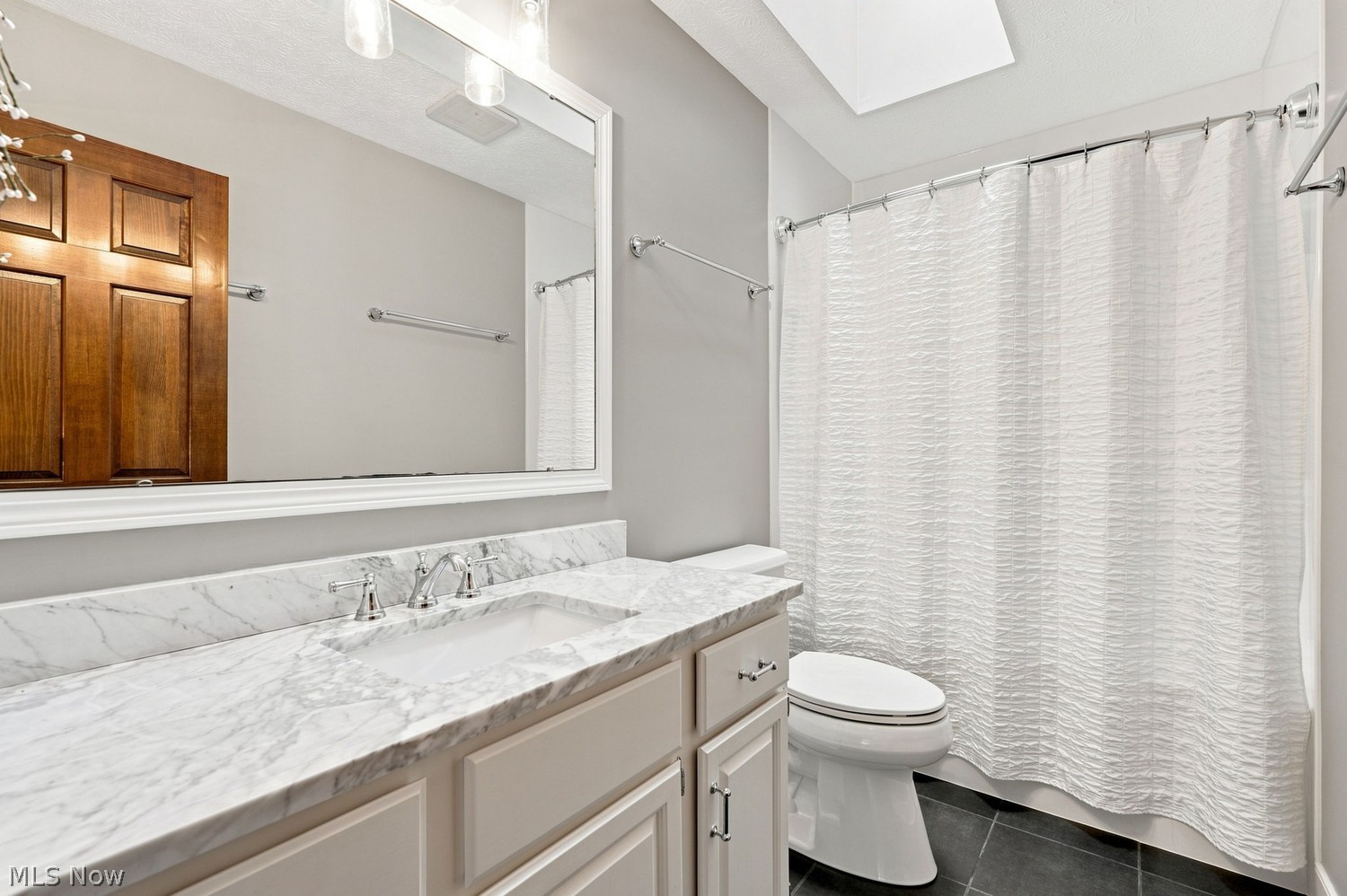 5828 Londonairy Boulevard Hudson OH 44236