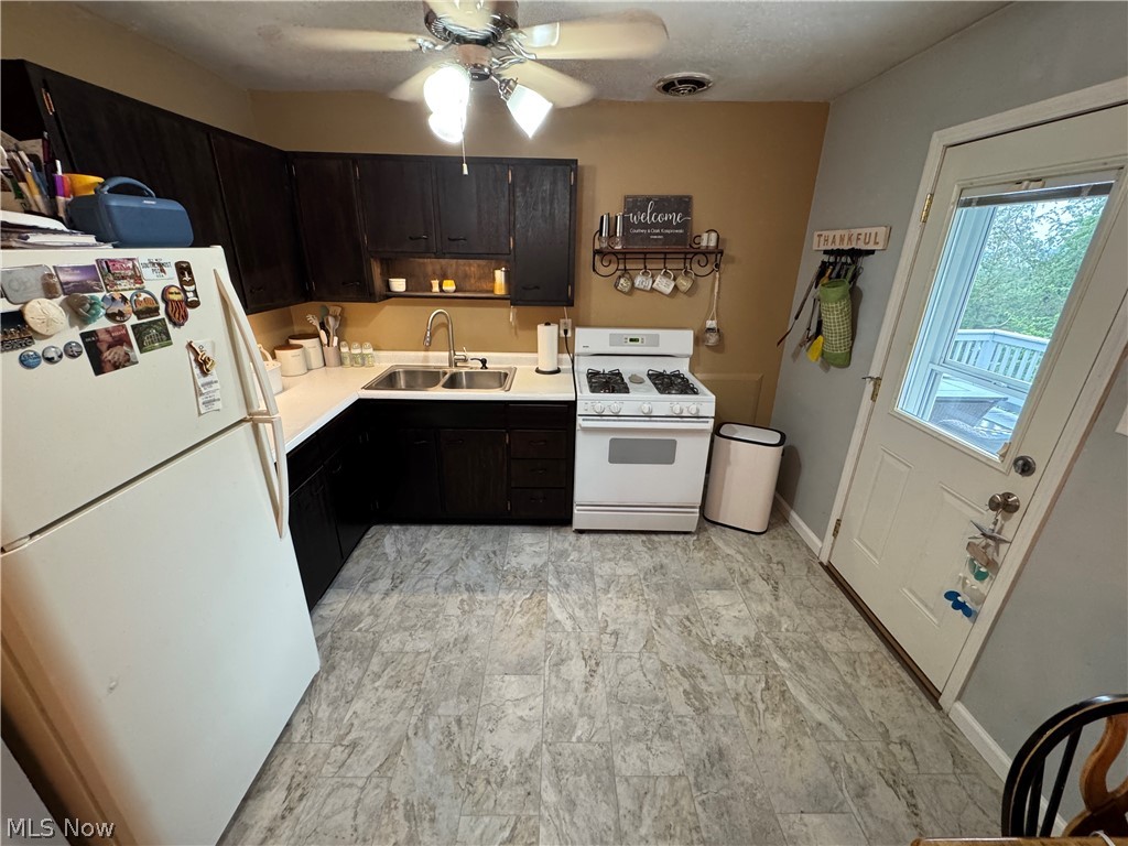 11 Hillcrest Drive Martins Ferry OH 43935