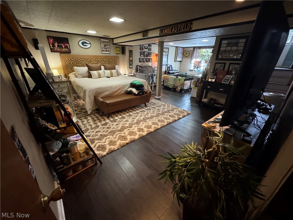 11 Hillcrest Drive Martins Ferry OH 43935