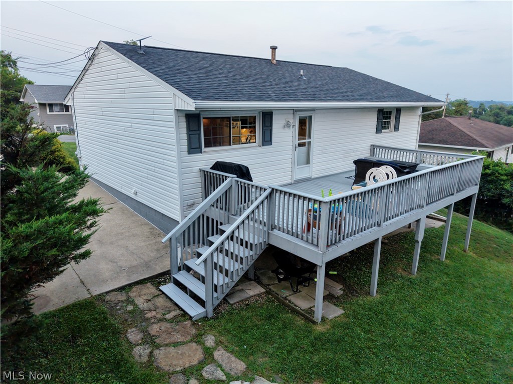 11 Hillcrest Drive Martins Ferry OH 43935