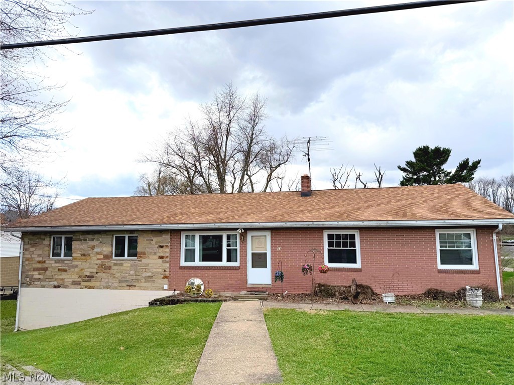 39 Emmett Way Steubenville OH 43952
