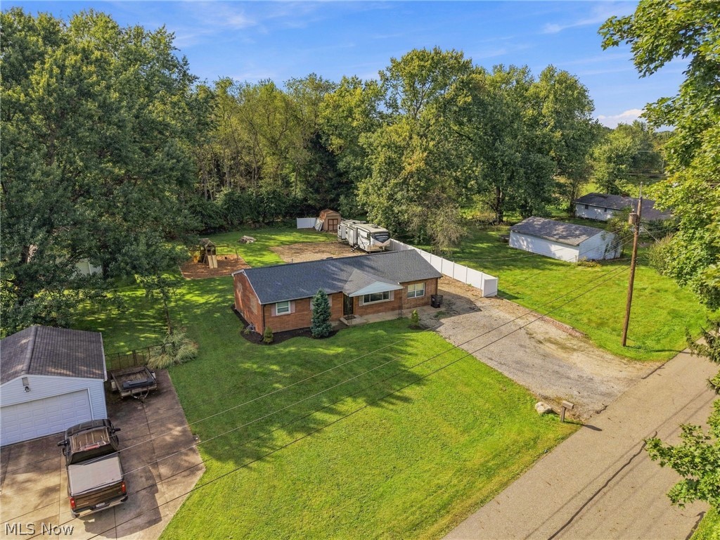 4125 Ashway Avenue SE Canton OH 44707