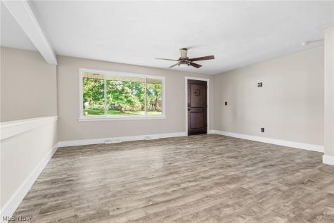 4125 Ashway Avenue SE Canton OH 44707