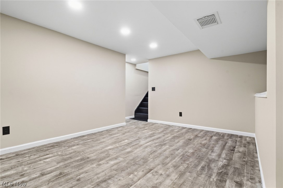 4125 Ashway Avenue SE Canton OH 44707