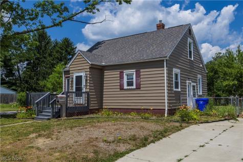33 Pierce Avenue Cuyahoga Falls OH 44221