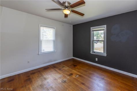 33 Pierce Avenue Cuyahoga Falls OH 44221