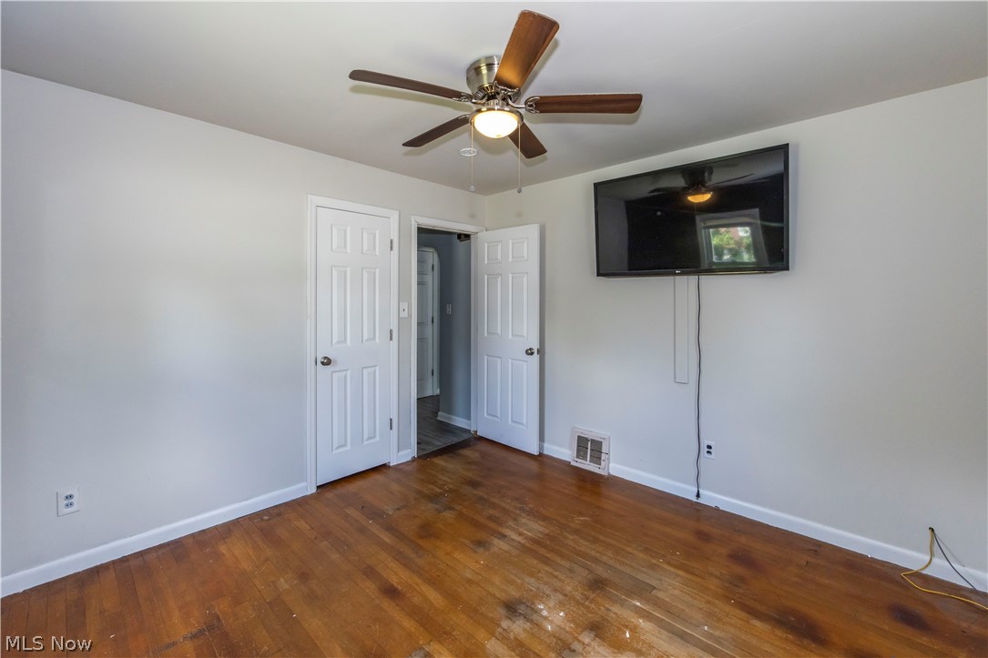 33 Pierce Avenue Cuyahoga Falls OH 44221
