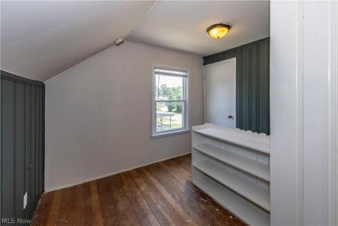 33 Pierce Avenue Cuyahoga Falls OH 44221