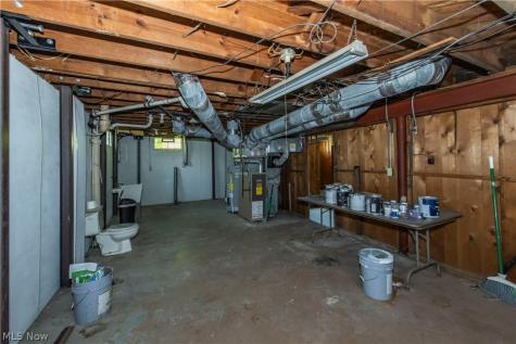 33 Pierce Avenue Cuyahoga Falls OH 44221