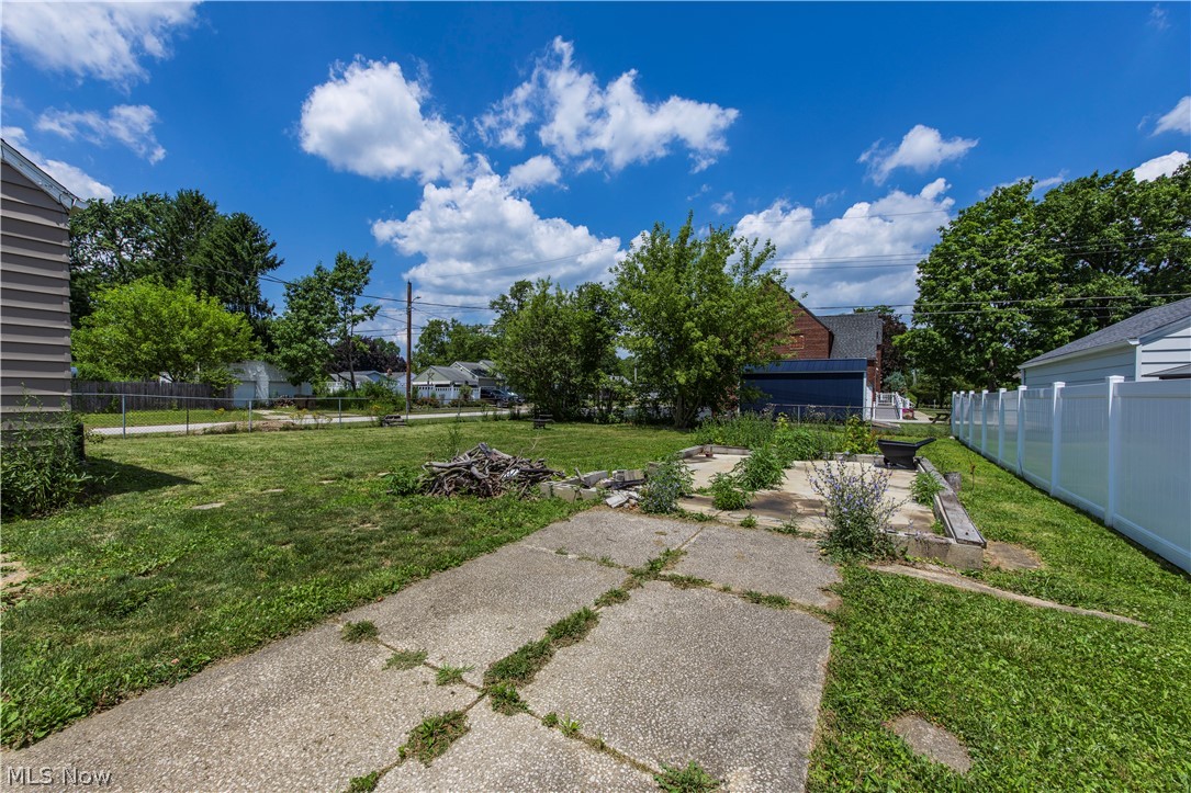 33 Pierce Avenue Cuyahoga Falls OH 44221