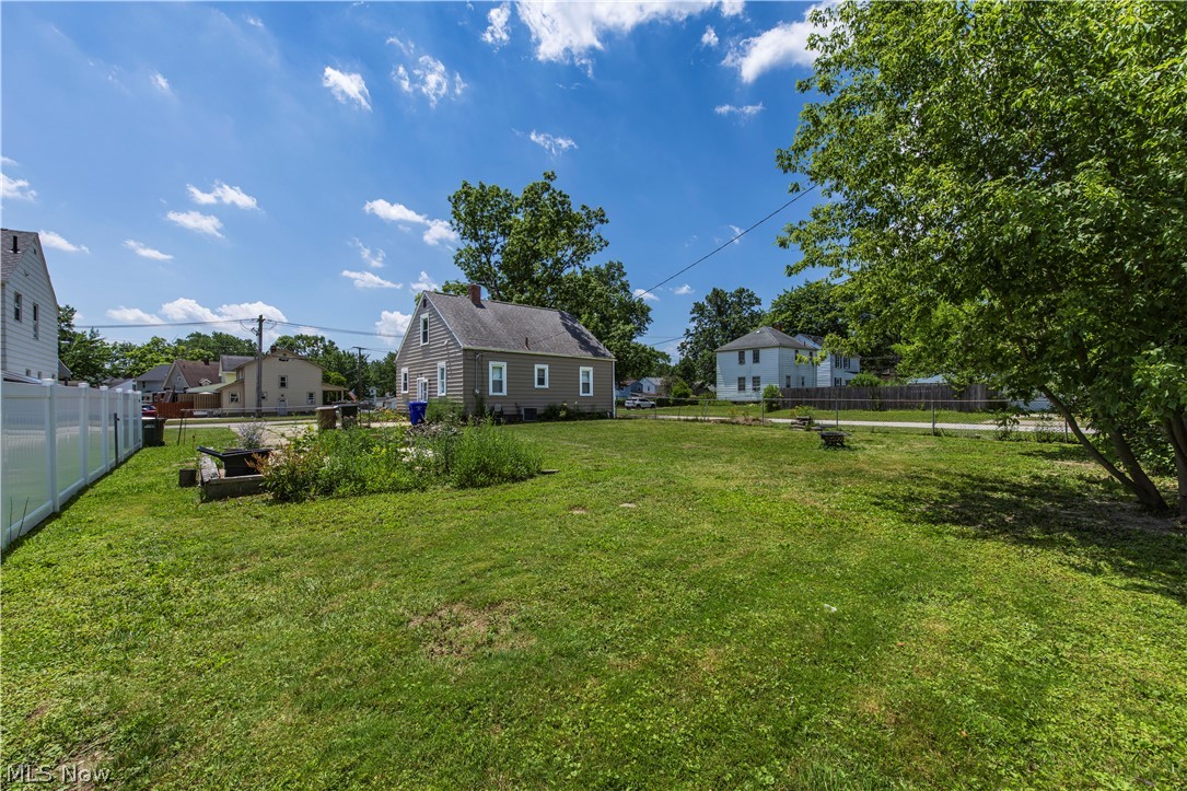 33 Pierce Avenue Cuyahoga Falls OH 44221