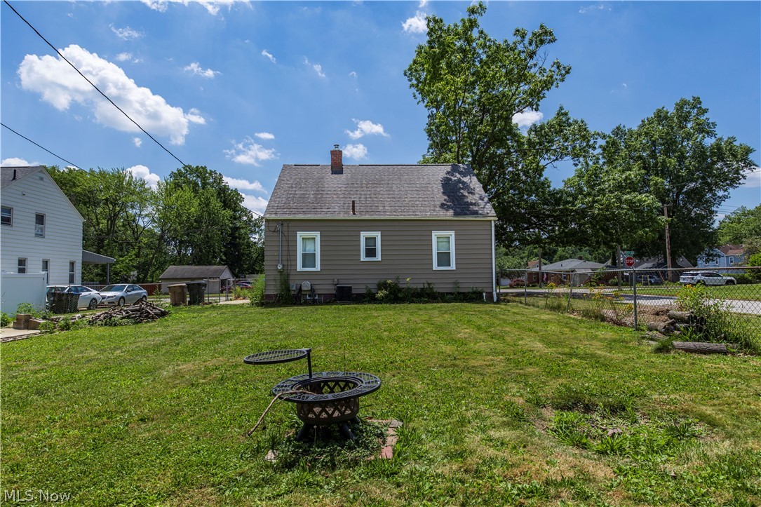 33 Pierce Avenue Cuyahoga Falls OH 44221