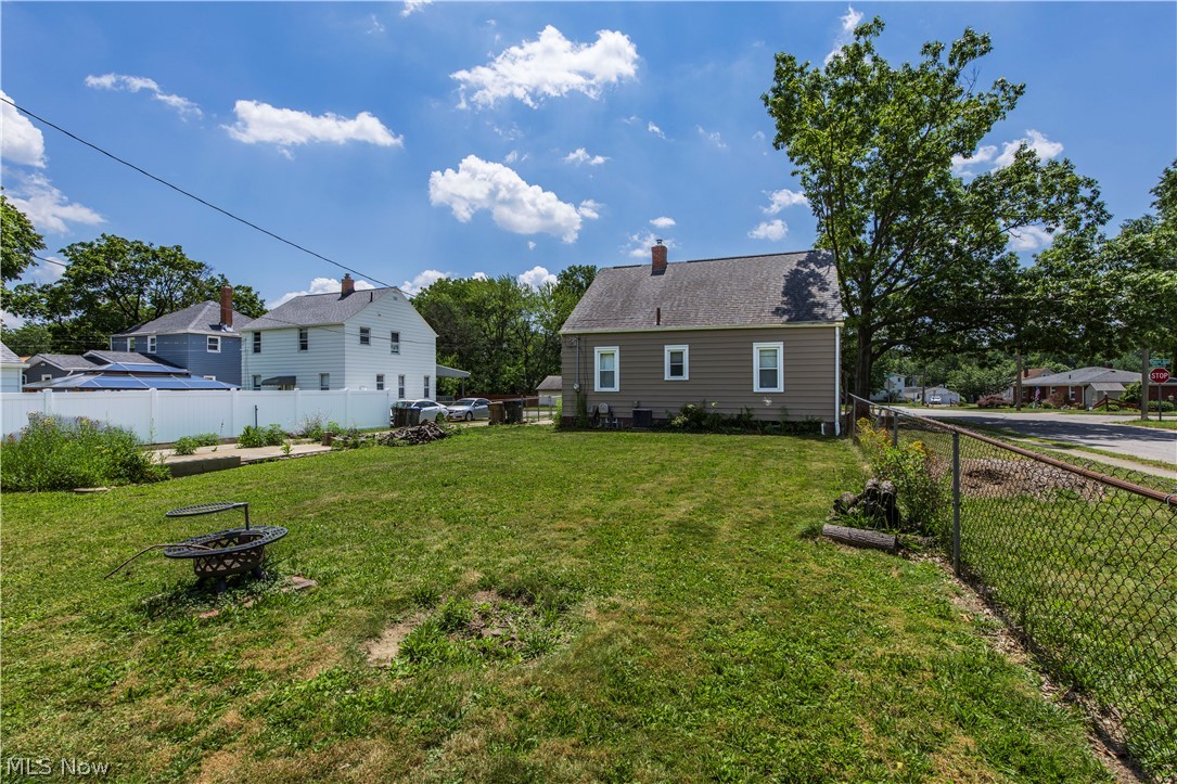 33 Pierce Avenue Cuyahoga Falls OH 44221