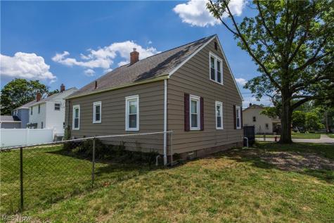 33 Pierce Avenue Cuyahoga Falls OH 44221