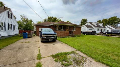 919 W 23rd Street Lorain OH 44052