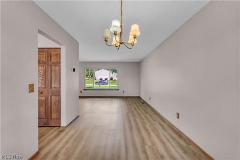 14472 S Gateway Drive North Royalton OH 44133