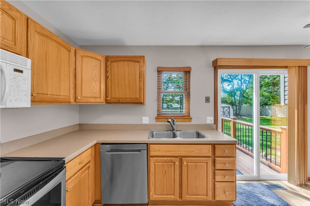 14472 S Gateway Drive North Royalton OH 44133