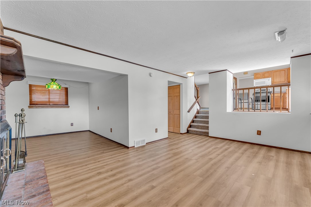 14472 S Gateway Drive North Royalton OH 44133