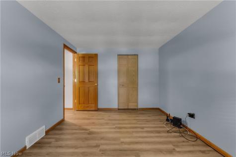 14472 S Gateway Drive North Royalton OH 44133
