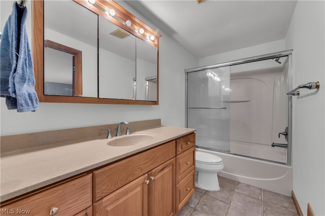 14472 S Gateway Drive North Royalton OH 44133