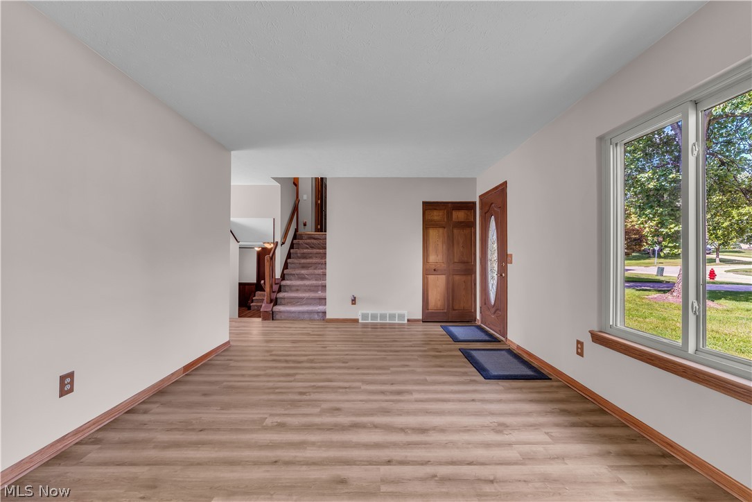 14472 S Gateway Drive North Royalton OH 44133