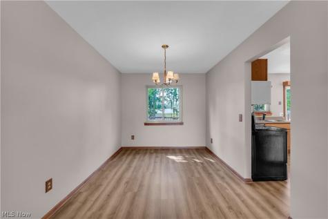 14472 S Gateway Drive North Royalton OH 44133