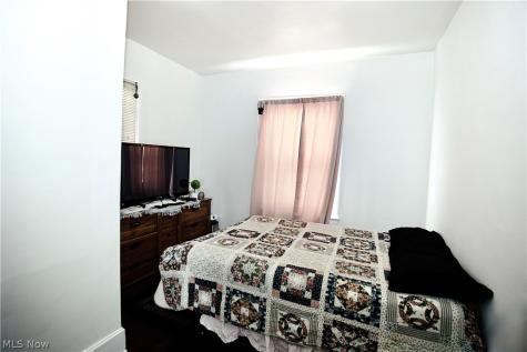 1591 W 116th Street Cleveland OH 44102