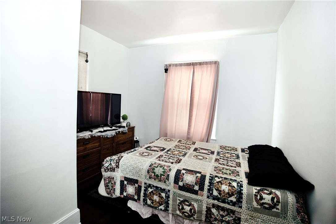 1591 W 116th Street Cleveland OH 44102