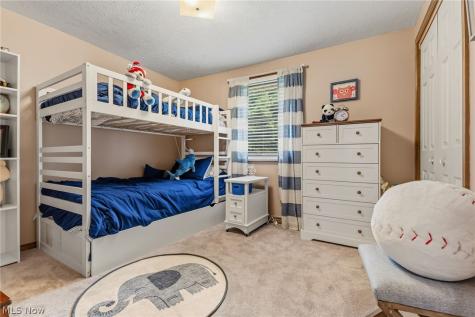 5308 Lindenwood Street Louisville OH 44641