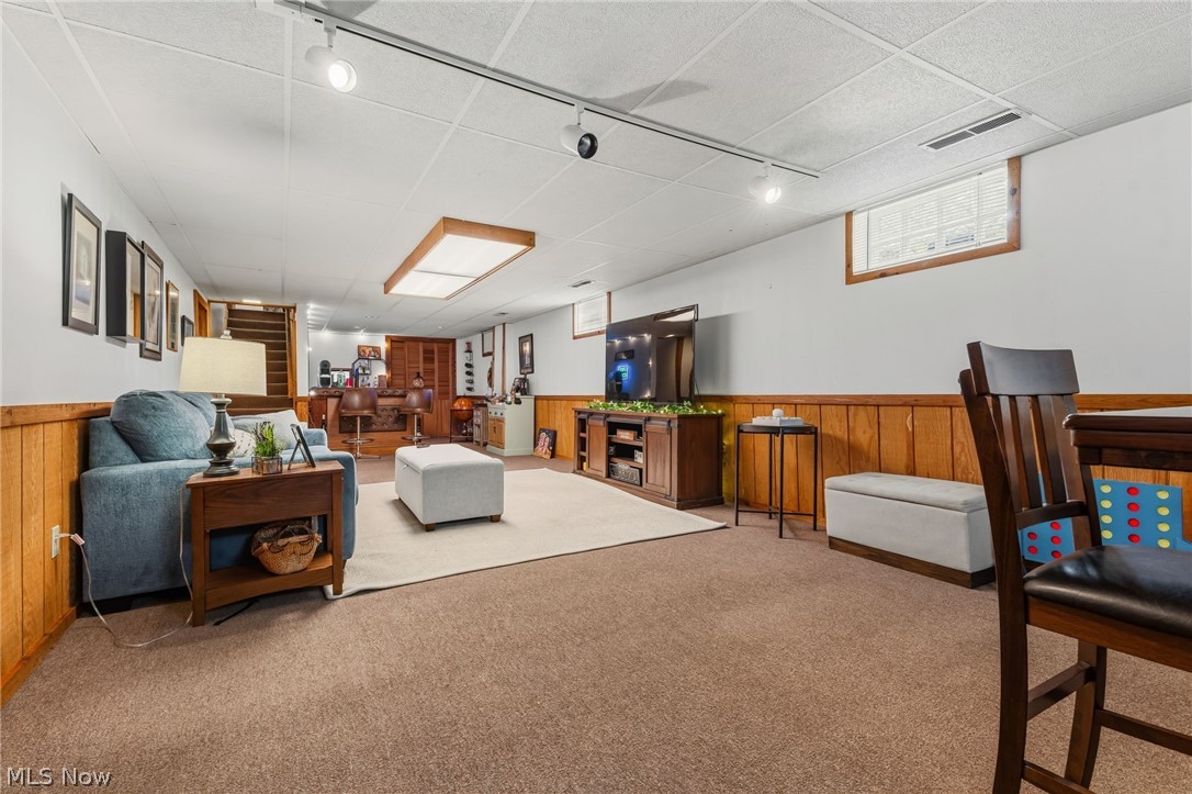 5308 Lindenwood Street Louisville OH 44641