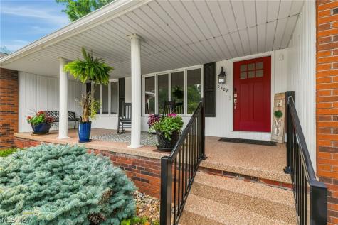 5308 Lindenwood Street Louisville OH 44641