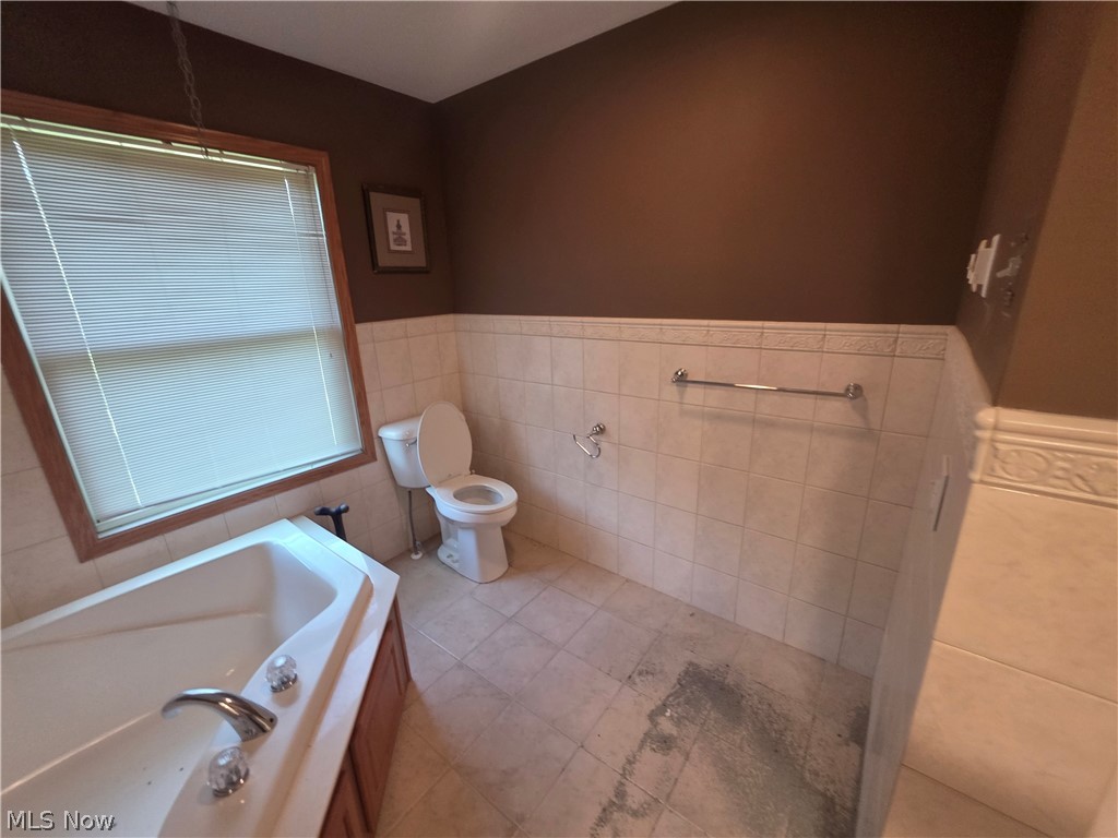 49222 Taylor Road Negley OH 44441