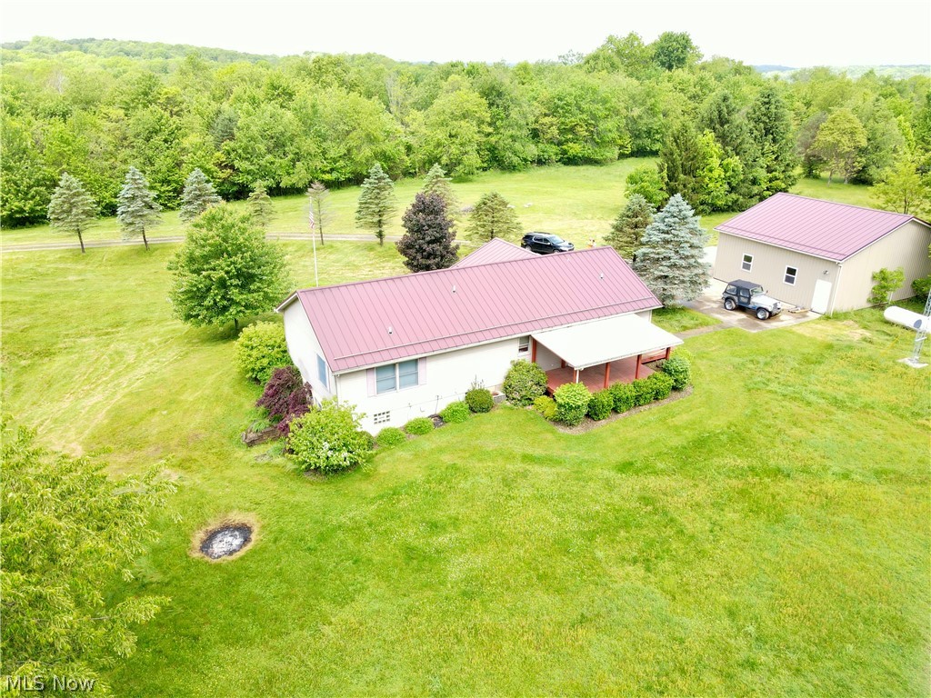 49222 Taylor Road Negley OH 44441