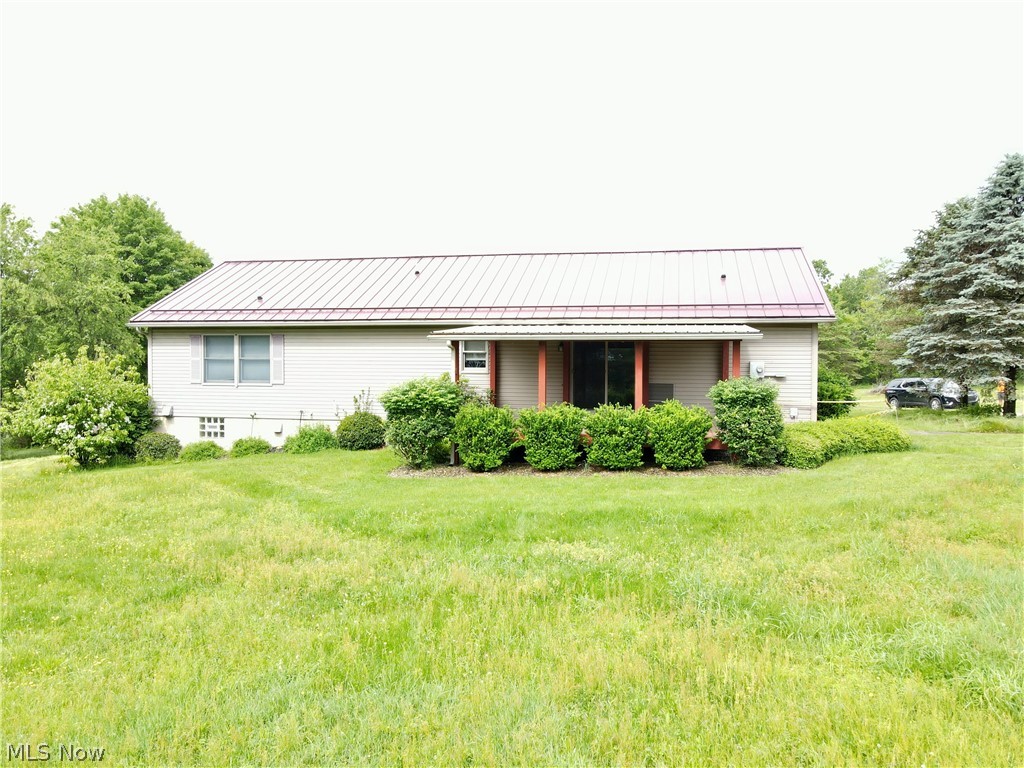 49222 Taylor Road Negley OH 44441