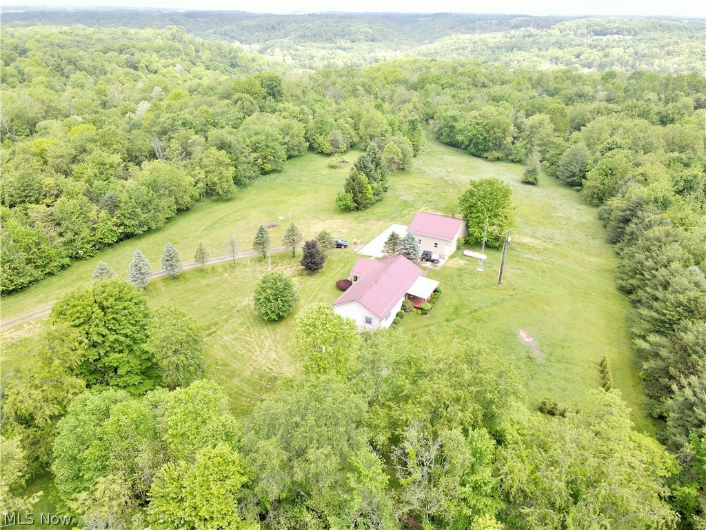 49222 Taylor Road Negley OH 44441