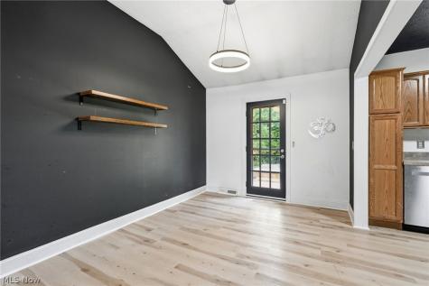 9539 Glencairn Lane Olmsted Falls OH 44138