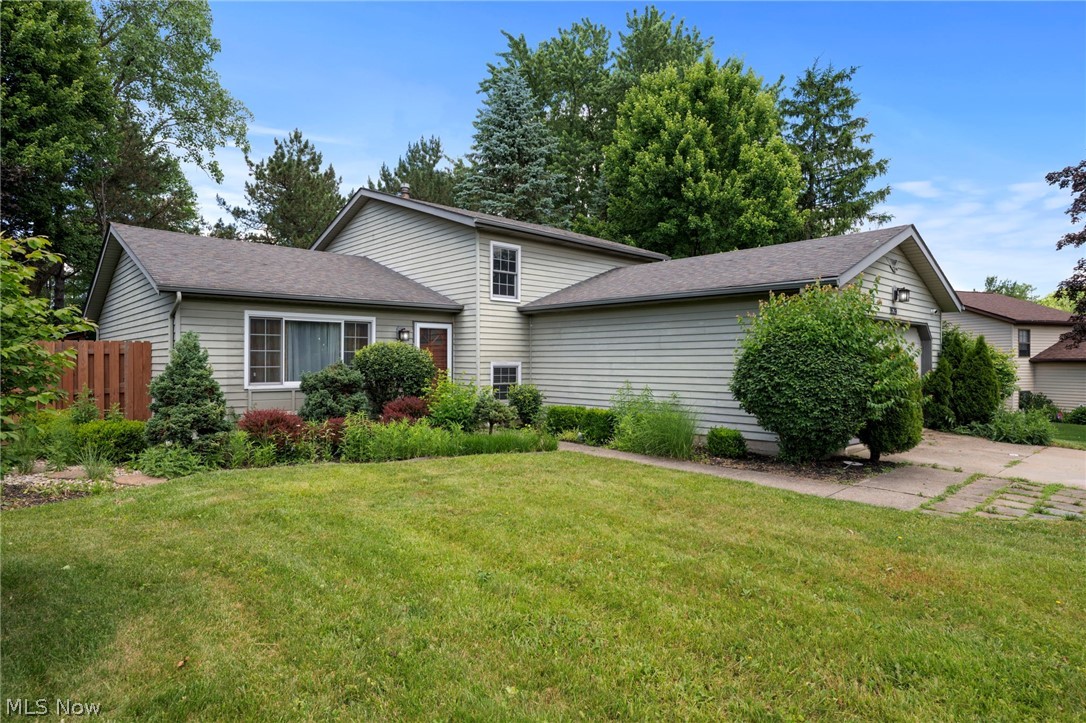 9539 Glencairn Lane Olmsted Falls OH 44138
