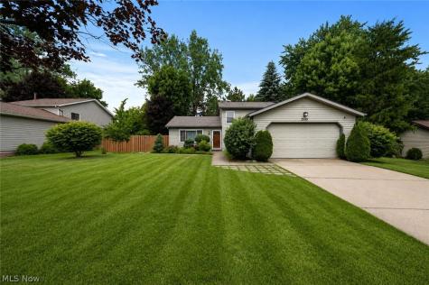 9539 Glencairn Lane Olmsted Falls OH 44138