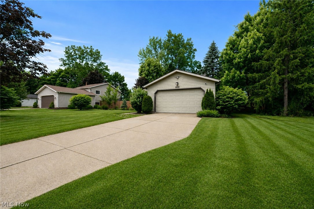 9539 Glencairn Lane Olmsted Falls OH 44138
